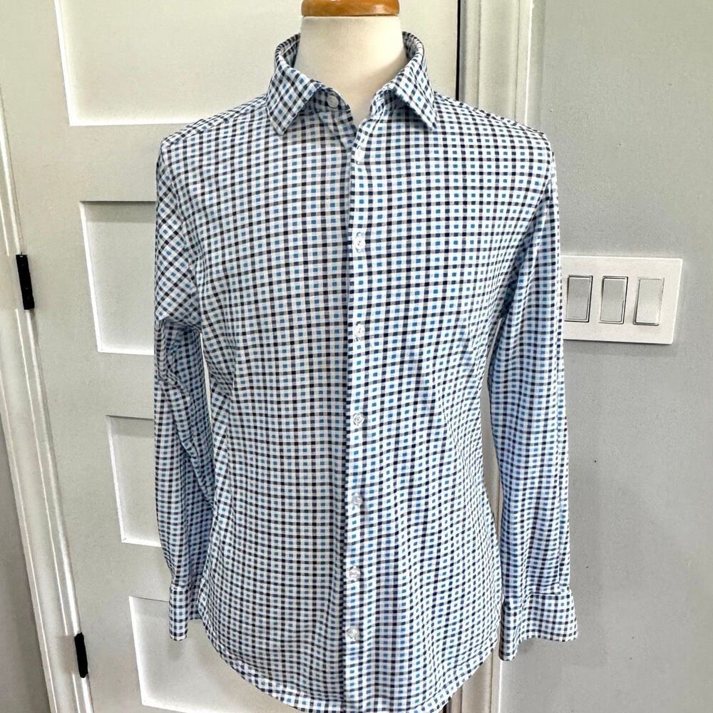 Stone Rose Jersey Knit Button front shirt. Blue and white.